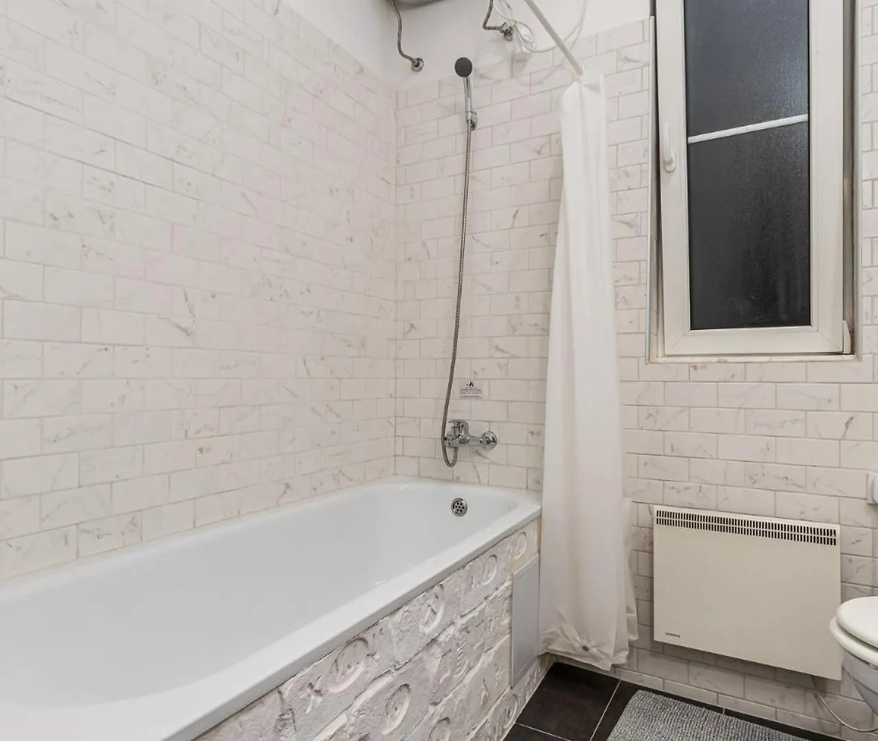 Aviator Loft - Downtown Opera Apartment Budapest