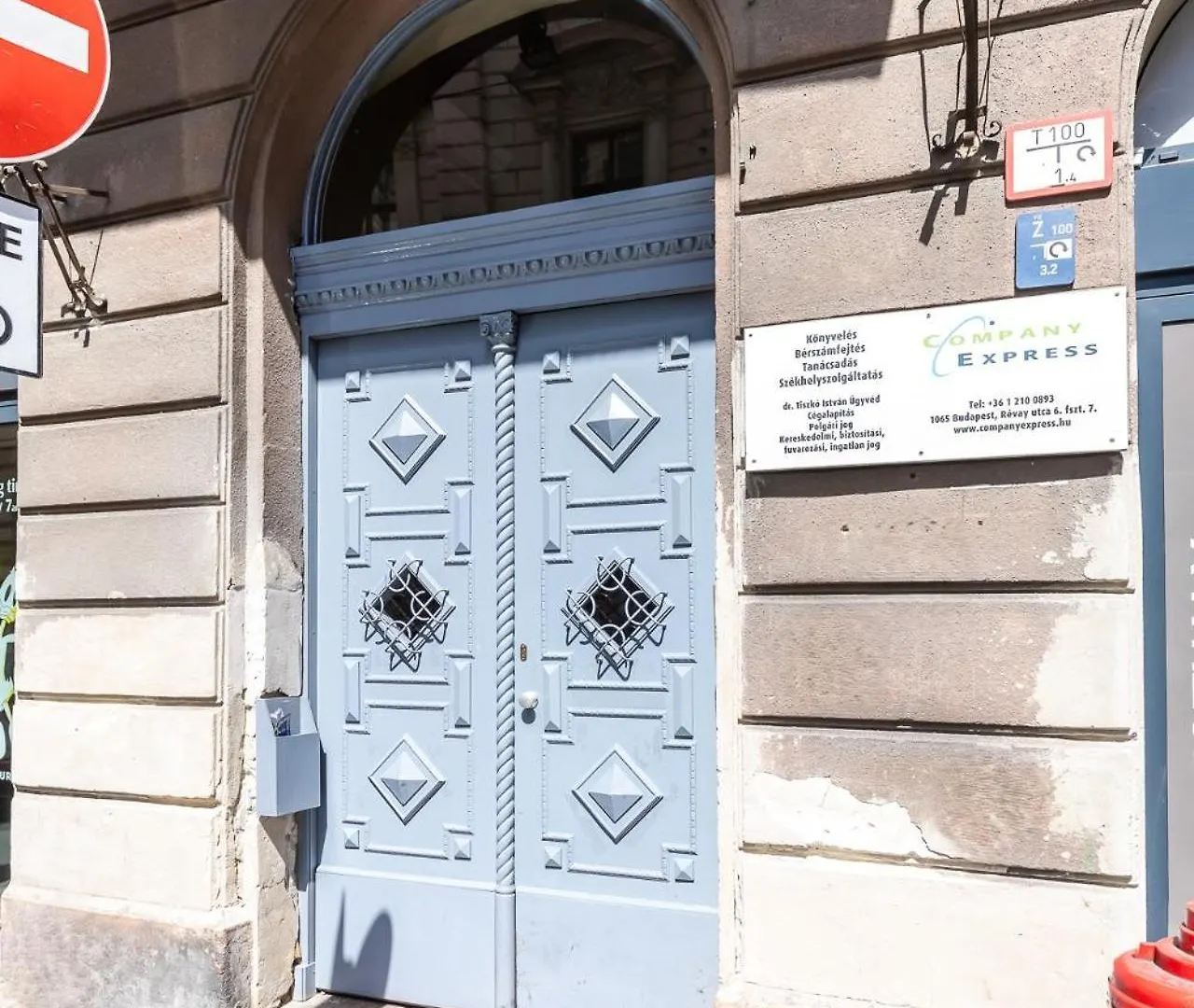 Aviator Loft - Downtown Opera Apartment Budapest